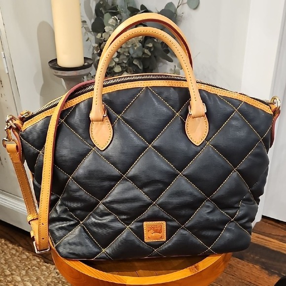 DOONEY & BOURKE Vintage Quilted Hobo Handbag w/ Vachetta Trim Classic Old Money - Picture 1 of 15